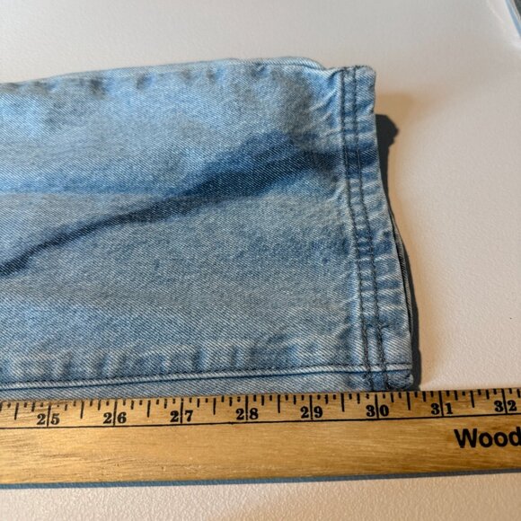 Maniere De Voir Women 8 Marble Print Mom Jeans Light Wash Tapered Leg STAINS - Picture 8 of 9